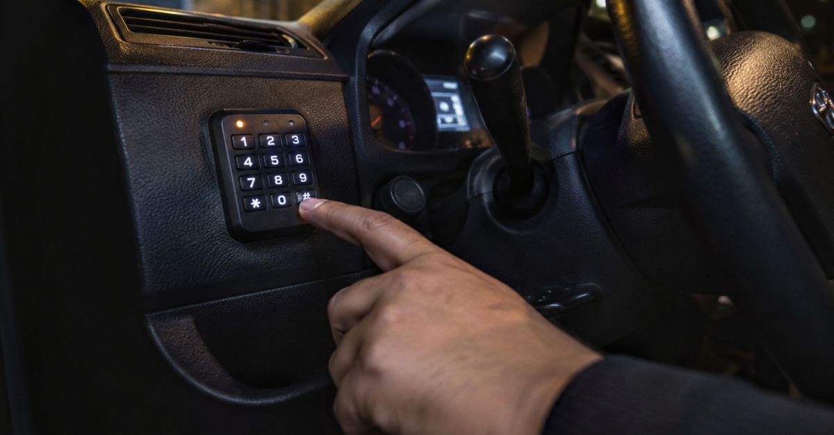 How Transponder Keys and Smart Fobs Actually Work — Toronto Iron Key Locksmith